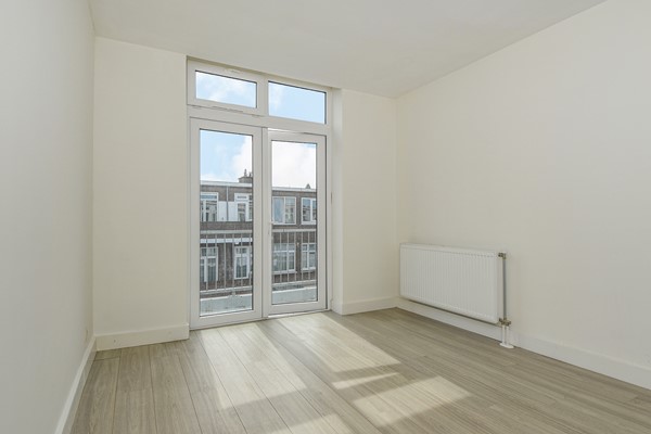Medium property photo - Linnaeusstraat 66A, 2522 GT Den Haag